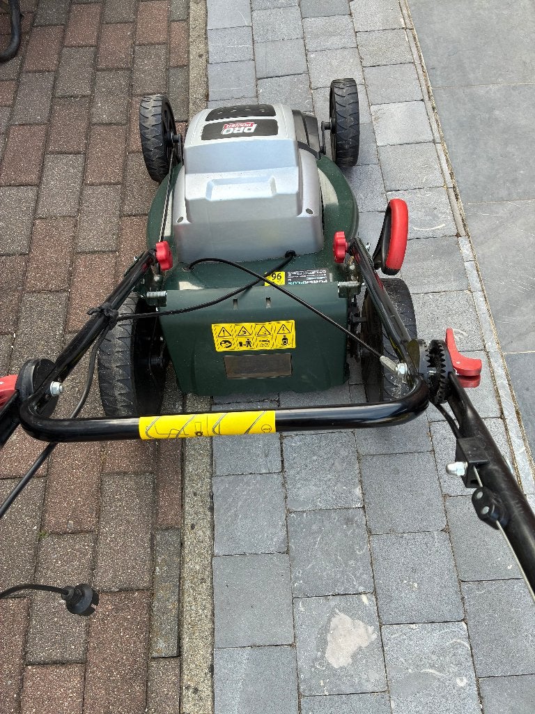 Grasmaaier, Tuin en Terras, Grasmaaiers, Nieuw, Elektrische grasmaaier, 40 t/m 49 cm, Balkmaaier, Mulchfunctie, Opvangzak, Ophalen