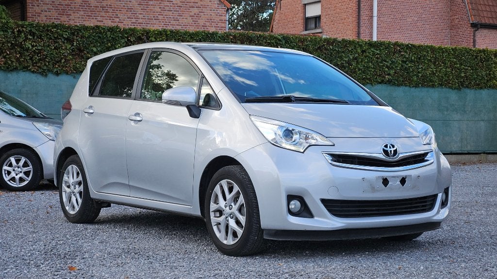 Toyota Verso S -2015 -1,3 Benz. -119.000km, Dealer onderhouden, Bedrijf, Handgeschakeld, 1300 cc