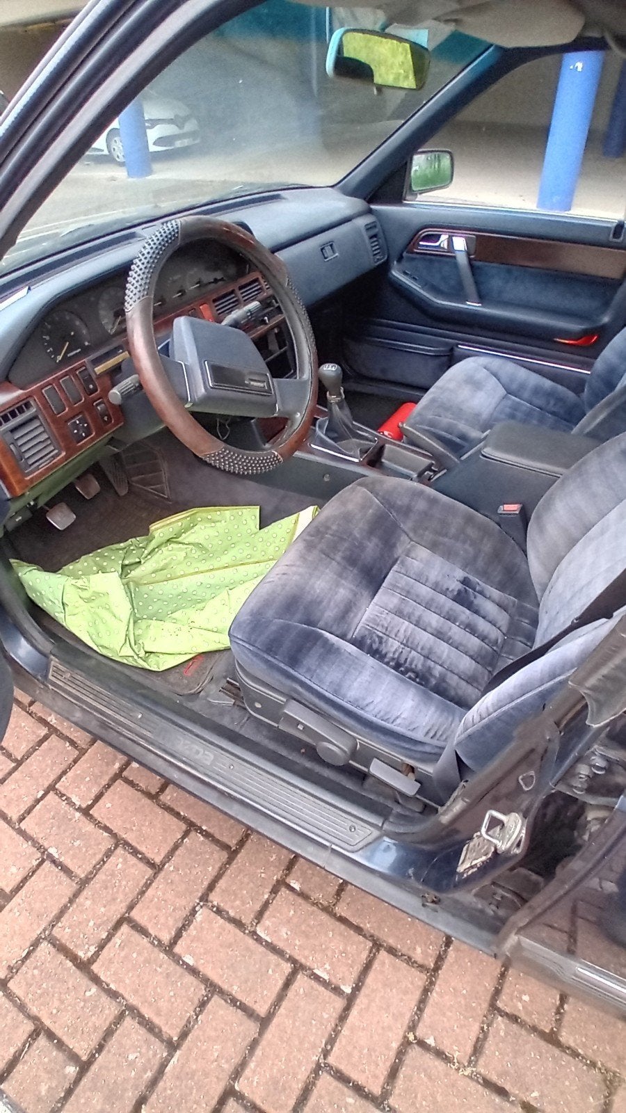Old.timer mazda 929, foto 7