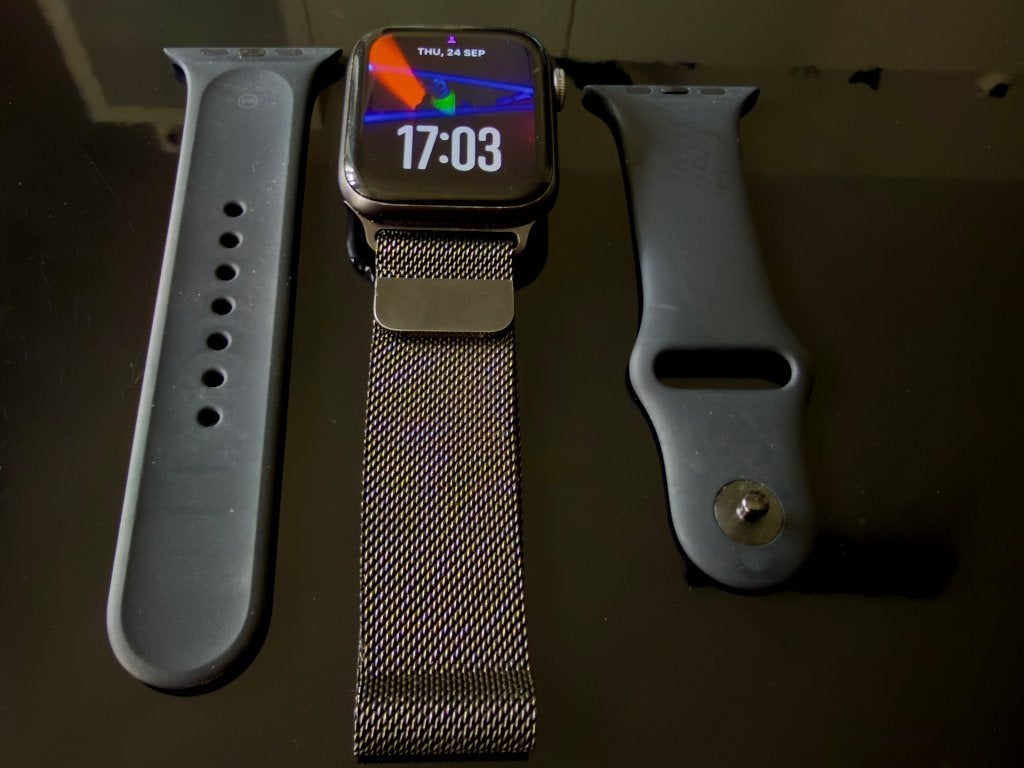 Apple Watch Series 6 44mm GPS met sport- en milanese bandje, Handtassen en Accessoires, Gebruikt, Zwart, Apple Watch, IOS