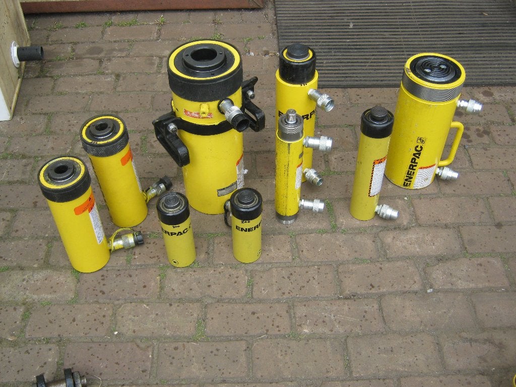 HYDRAULISCHE  GEREEDSCHAPPEN ENERPAC, Ophalen, Nieuw