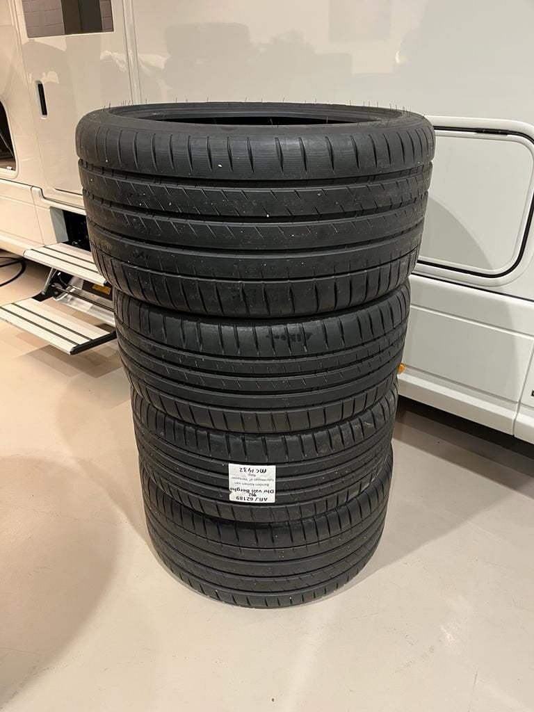 4x S Michelin Pilot Sport 4 S NO voor Porsche 911 992 235-40, Auto-onderdelen, Banden en Velgen, Ophalen, Gebruikt, 295 mm, -