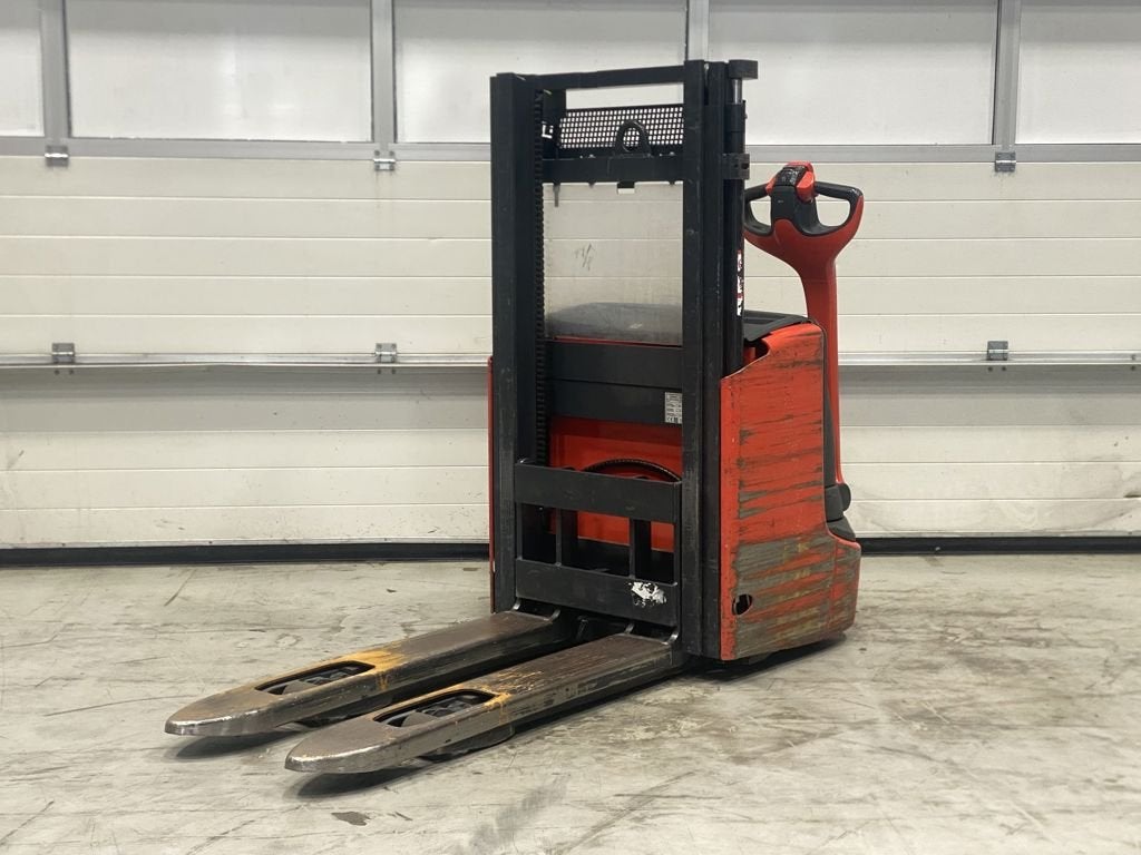 Linde L12 I, Articles professionnels, Machines & Construction | Chariots élévateurs & Transport interne, Empileur, Électrique