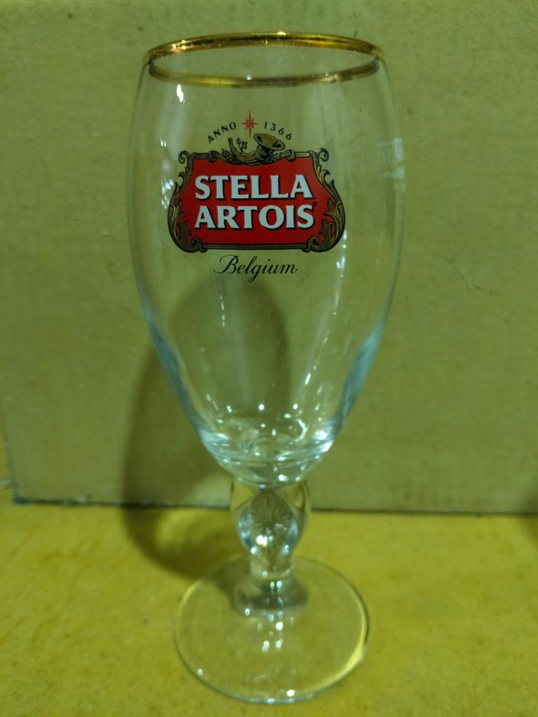 30 Stella artois glazen, Verzamelen, Biermerken, Ophalen, Stella Artois