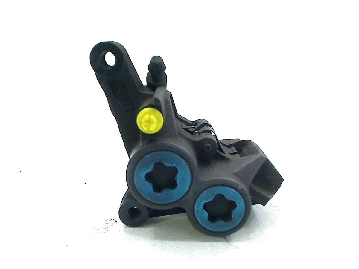 ETRIER DE FREIN AVANT GAUCHE Yamaha, Motos, Yamaha Motor Europe N.V., Utilisé, Customersupport@yamaha-motor.co.uk, Koolhovenlaan 101
1119 NC  Schiphol-Rijk, NL