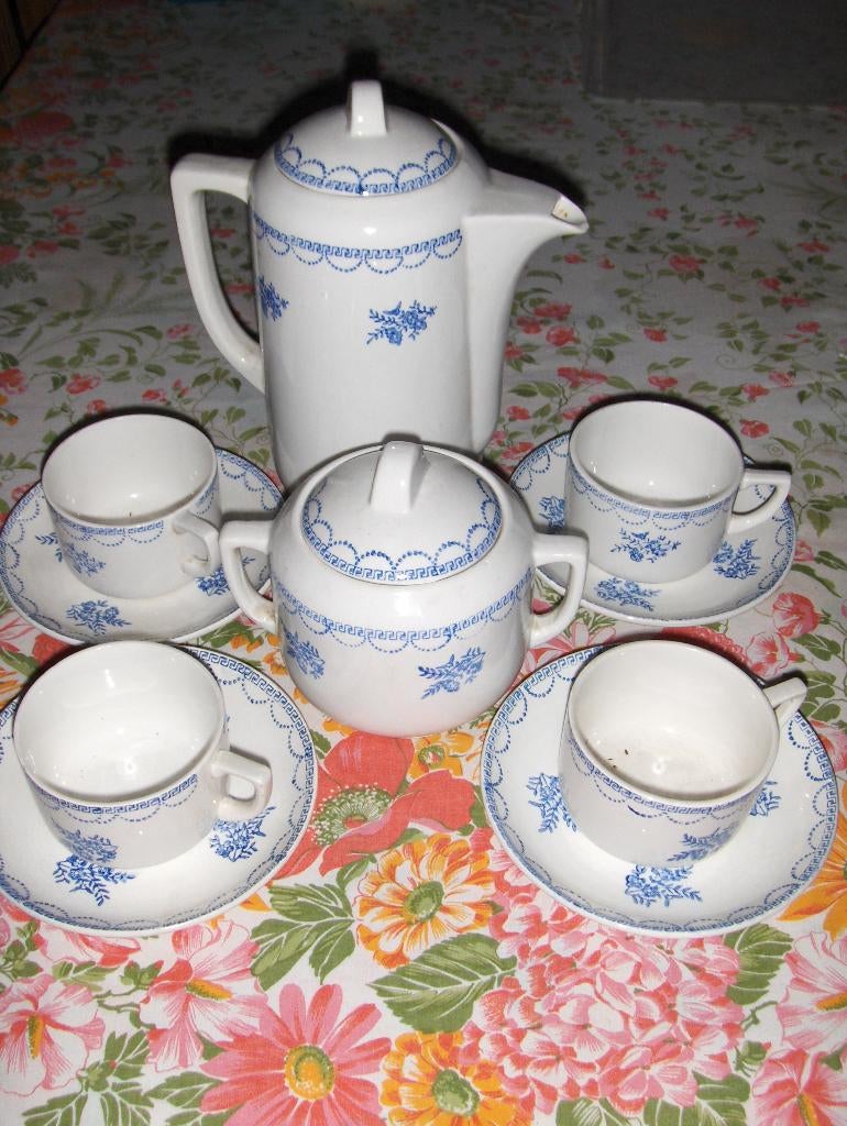 Service à café. Ceranord St amand 427 . Etat impeccable., Antiek en Kunst, Antiek | Servies los, Ophalen