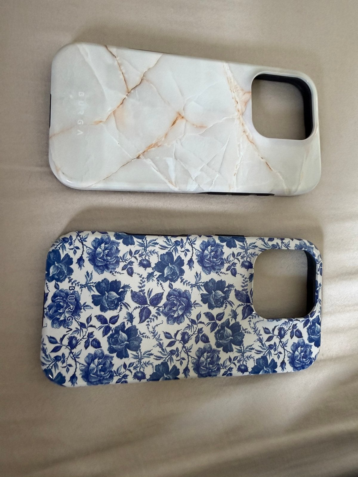 Hoesjes burga, Ophalen of Verzenden, Zo goed als nieuw, Burga, IPhone 16