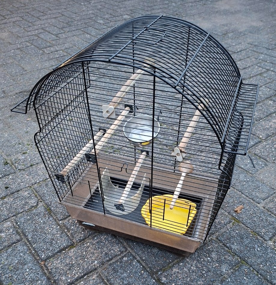 DEUX CAGES À OISEAUX EN MÉTAL, Enlèvement ou Envoi, Comme neuf, Métal, Cage à oiseaux