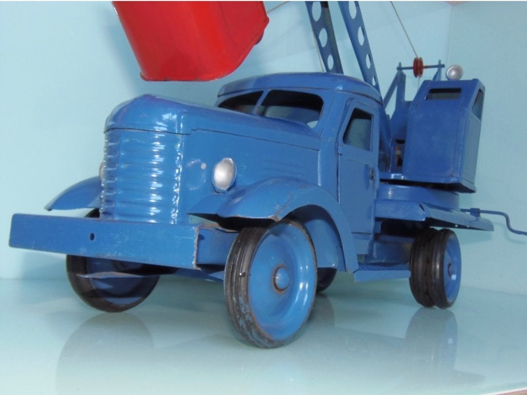 ZISS vrachtwagen/ kraanwagen 1:12 donkerblauw, Antiek en Kunst, Ophalen
