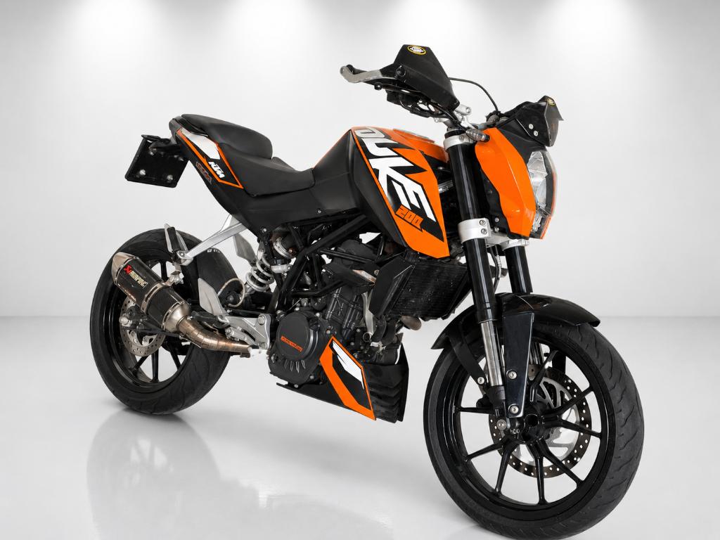 KTM Duke 200 Akrapović, Motoren, Motoren | KTM, Occasion, Bedrijf, Minimaal motorrijbewijs A2, 200 cc