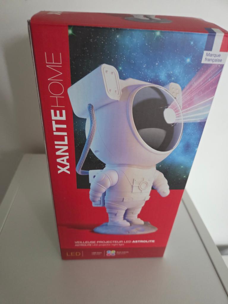 Veilleuse projecteur led astrolite, Enlèvement