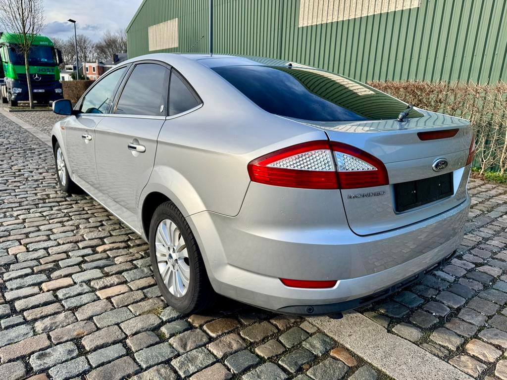 Mondeo Ghia 1.8 Tdci 1r Main 164000 km Carnet Ford, Auto's, Mondeo, Bedrijf, Dealer onderhouden, Euro 4