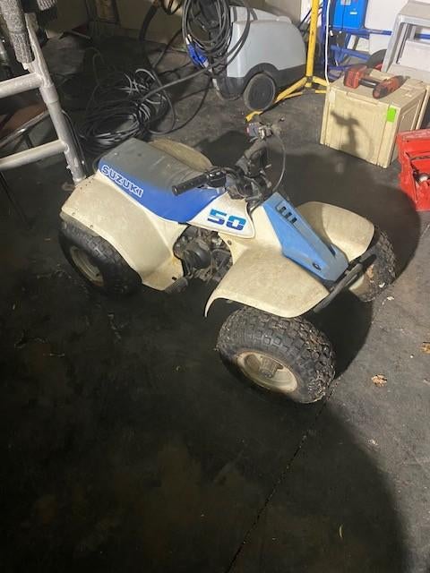 Suzuki quad 50 cc (gereserveerd), Motoren, 50 cc