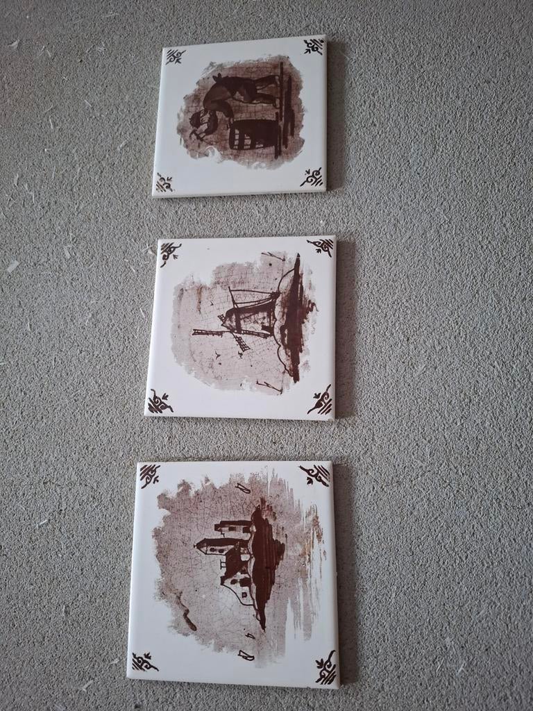Authentieke rustieke tegeltjes te koop 3 stuks (zeker 100 j), Ophalen