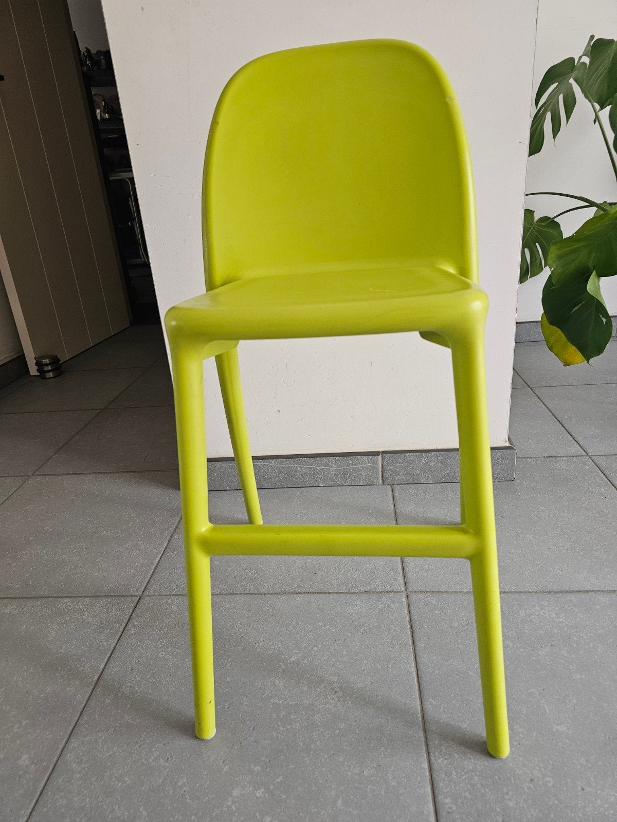 Kinderstoel Urban, Enlèvement