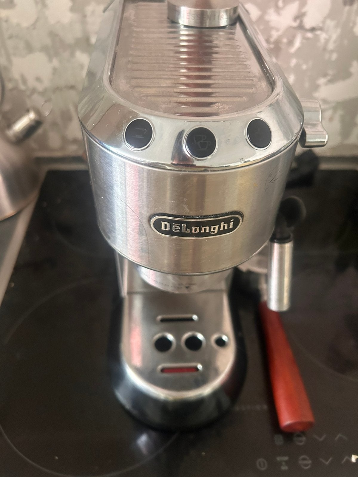 De'Longhi Dedica EC685 met nieuwe portafilter, Elektronische apparatuur, Ophalen, Zo goed als nieuw, De'Longhi, De'Longhi