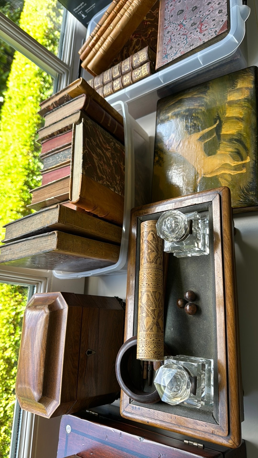 Set antiek spullen met 20 boeken, Antiek en Kunst, Ophalen
