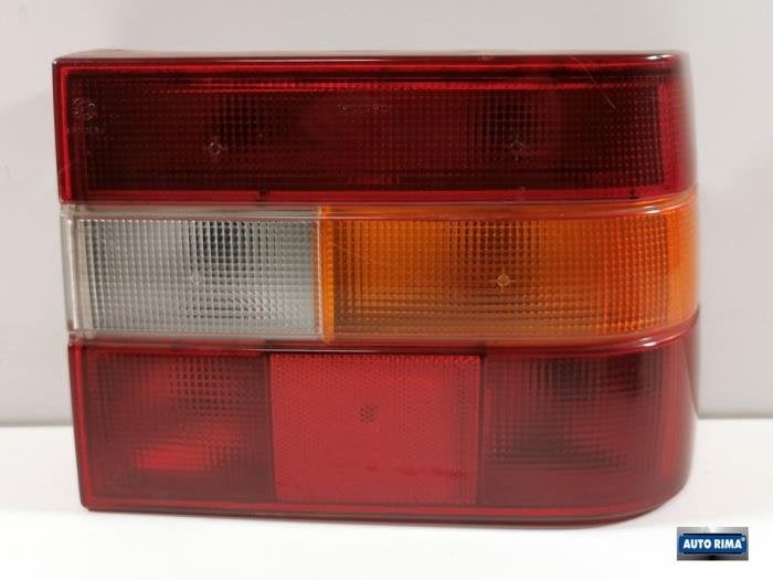 Feu arrière droit d'un Volvo 850, -, 3 mois de garantie, -, -