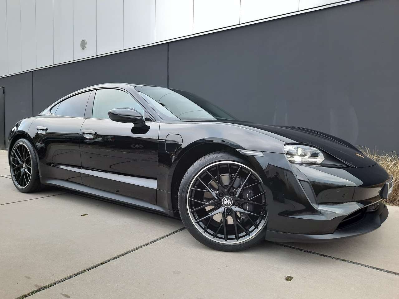 Porsche Taycan 21"ALU *PERF.+BATT.*HUD*WARMTEPOMP*BOSE*, Autos, 0 kg, 0 kg, Noir, 0 cylindres