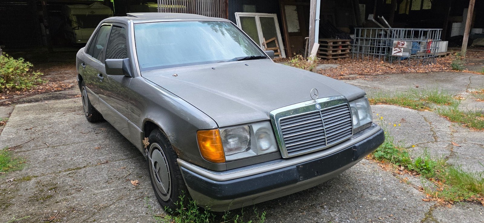 Mercedes 250D W124 en pièces détachées à vendre, Achat, Série 200, Diesel, Particulier
