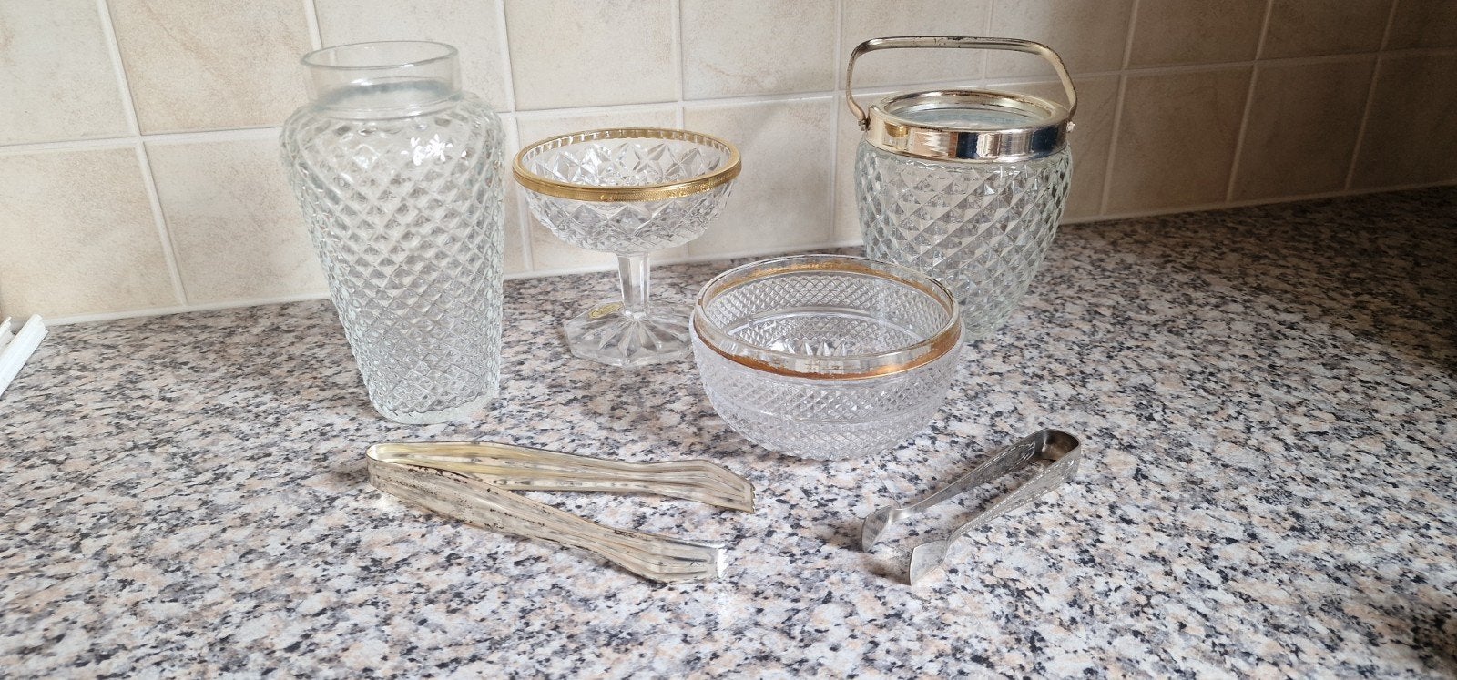 Glazen set met ijsemeer, en 3 andere potjes, Ophalen