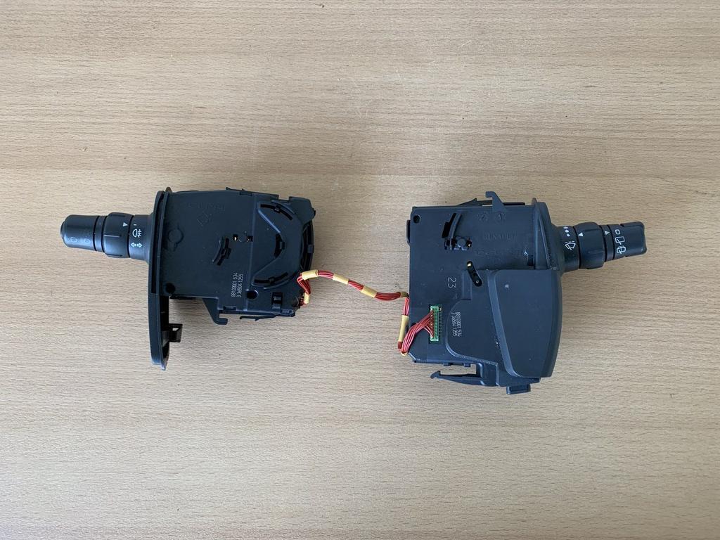 Renault Clio III / modus 2005 - 2014 combischakelaar stuur, Renault, -, Utilisé, -