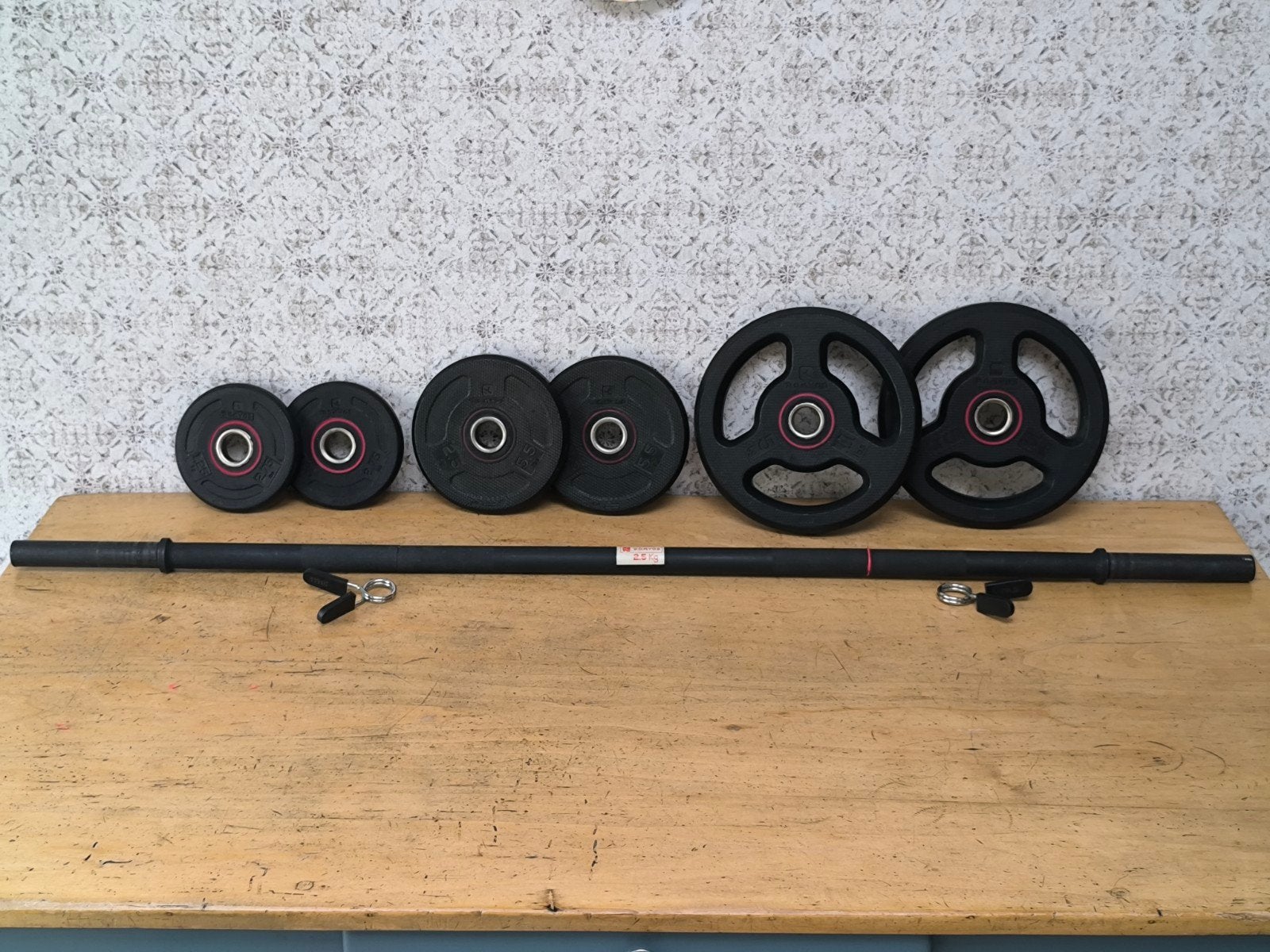 Domyos ensemble barbell. 2,8cm (20kg) (Bon etat!), Sports & Fitness, Équipement de fitness, Enlèvement, Utilisé, Bras, Set d’haltères