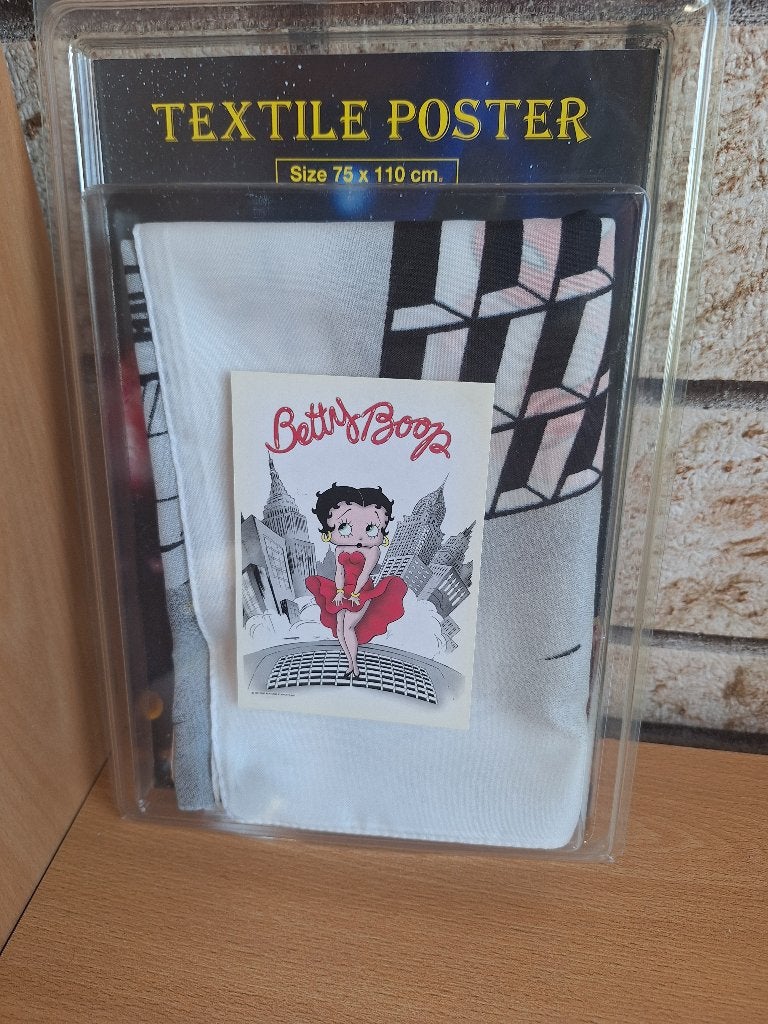 Betty Boop Textielposter 1997 gesigneerd., Ophalen of Verzenden, Nieuw, Mens