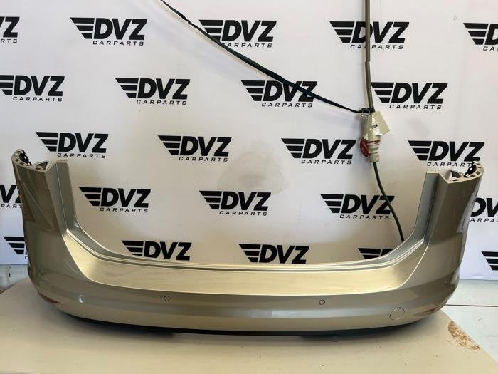 Achterbumper van een Volkswagen Touran (LD7L), Gebruikt, -, Volkswagen, -