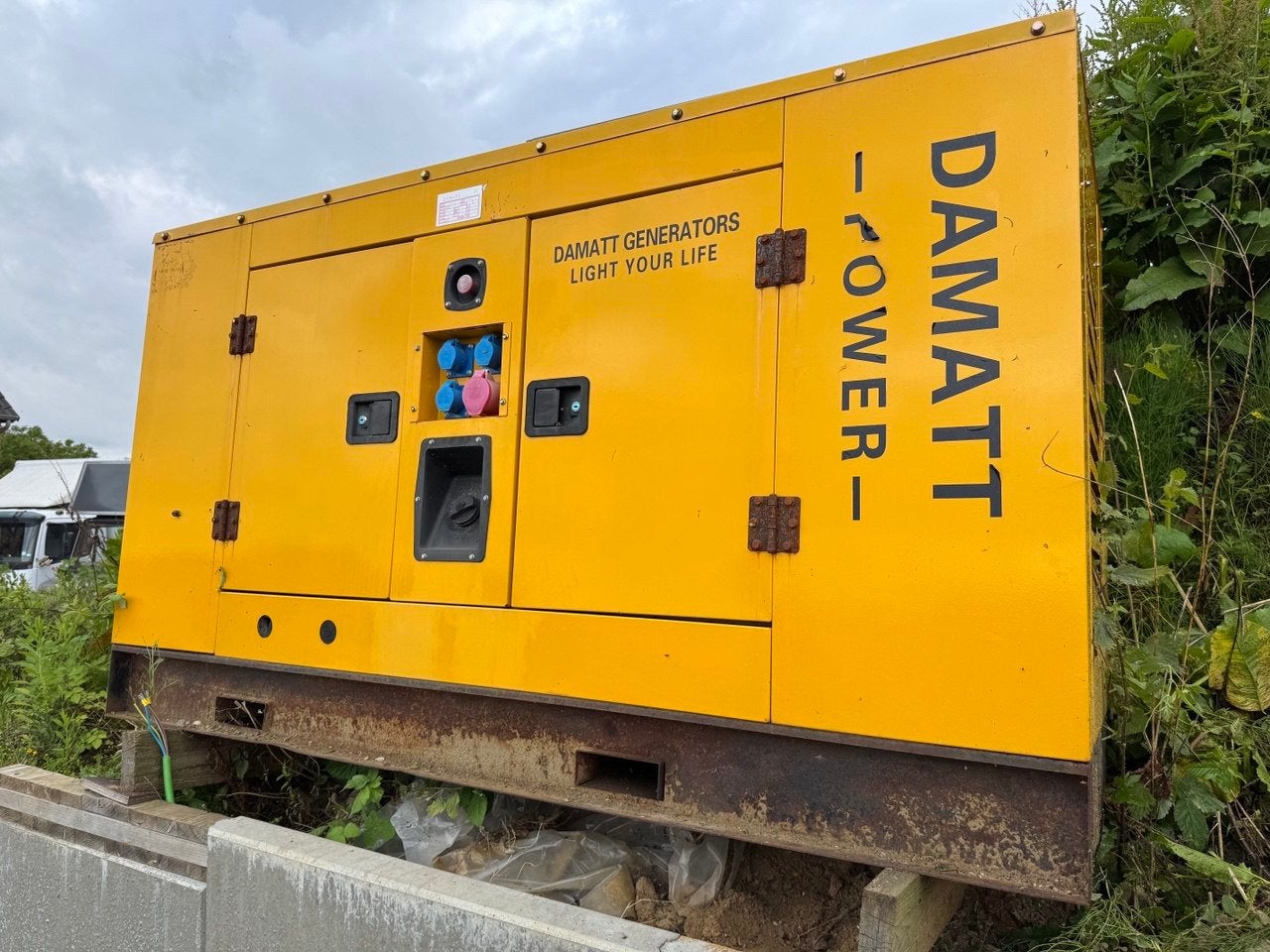 Generator, Doe-het-zelf en Bouw, Aggregaten, Ophalen, Gebruikt, Dieselolie, Geluidgedempt