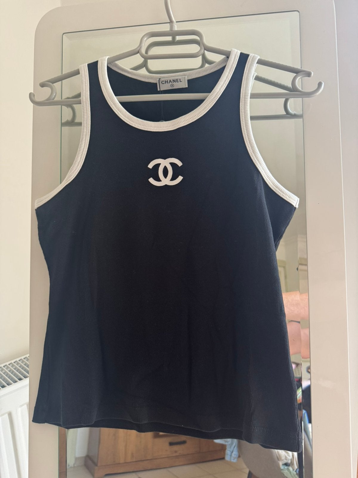 Chanel zwarte tanktop - Maat M, Ophalen of Verzenden, Zo goed als nieuw, Blauw, Zonder mouw