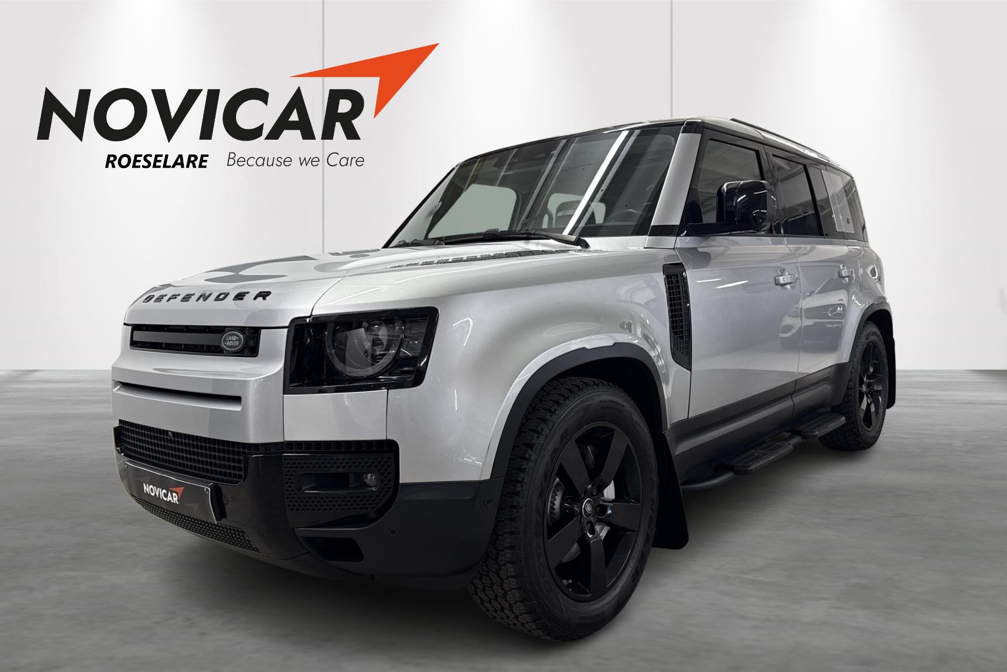 Land Rover Defender 110 P400 First Edition, Automaat, 2361 kg, Stof, Zwart