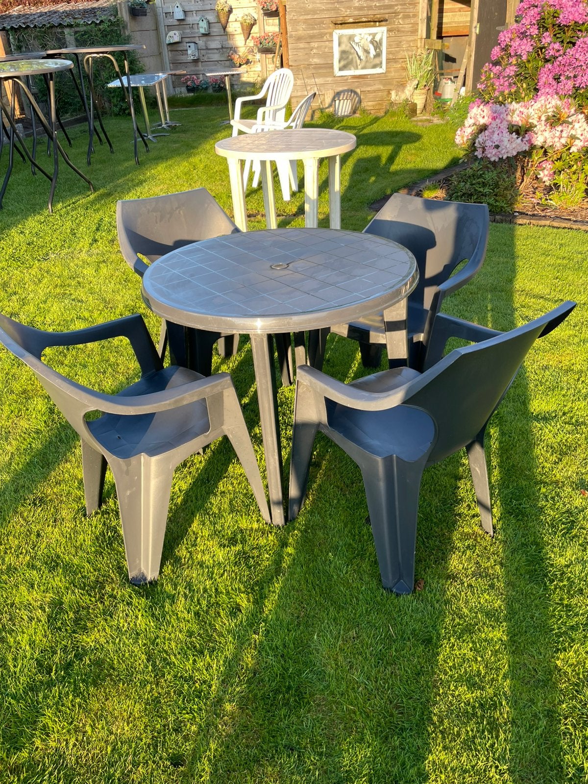 Tafels met stoelen pvc, Tuin en Terras, Ophalen, Zo goed als nieuw