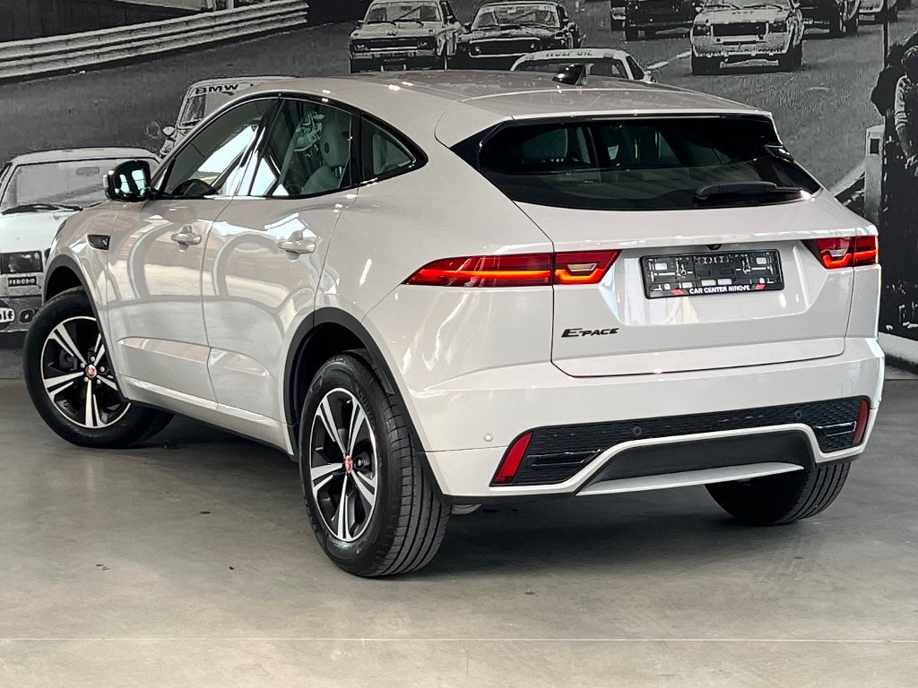 Jaguar E-Pace 1.5T MHEV P160 R-Dynamic * Cam 360 * Apple Car, Autos, Cuir, Argent ou Gris, Achat, Euro 6