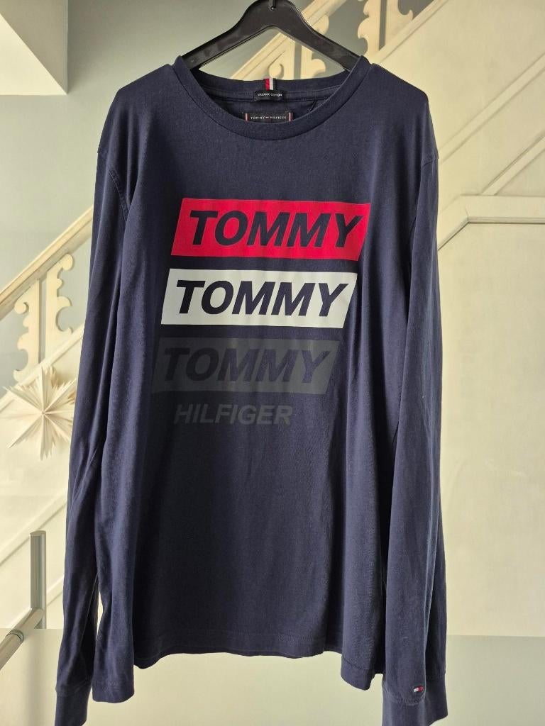 TShirt TOMMY HILFIGER met lange mouw 176, Garçon, Enlèvement ou Envoi, Chemise ou À manches longues, Comme neuf