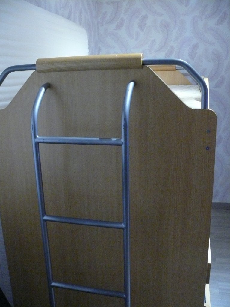 stapelbed met bureau alles in 1, Ophalen, Zo goed als nieuw, Stapelbed