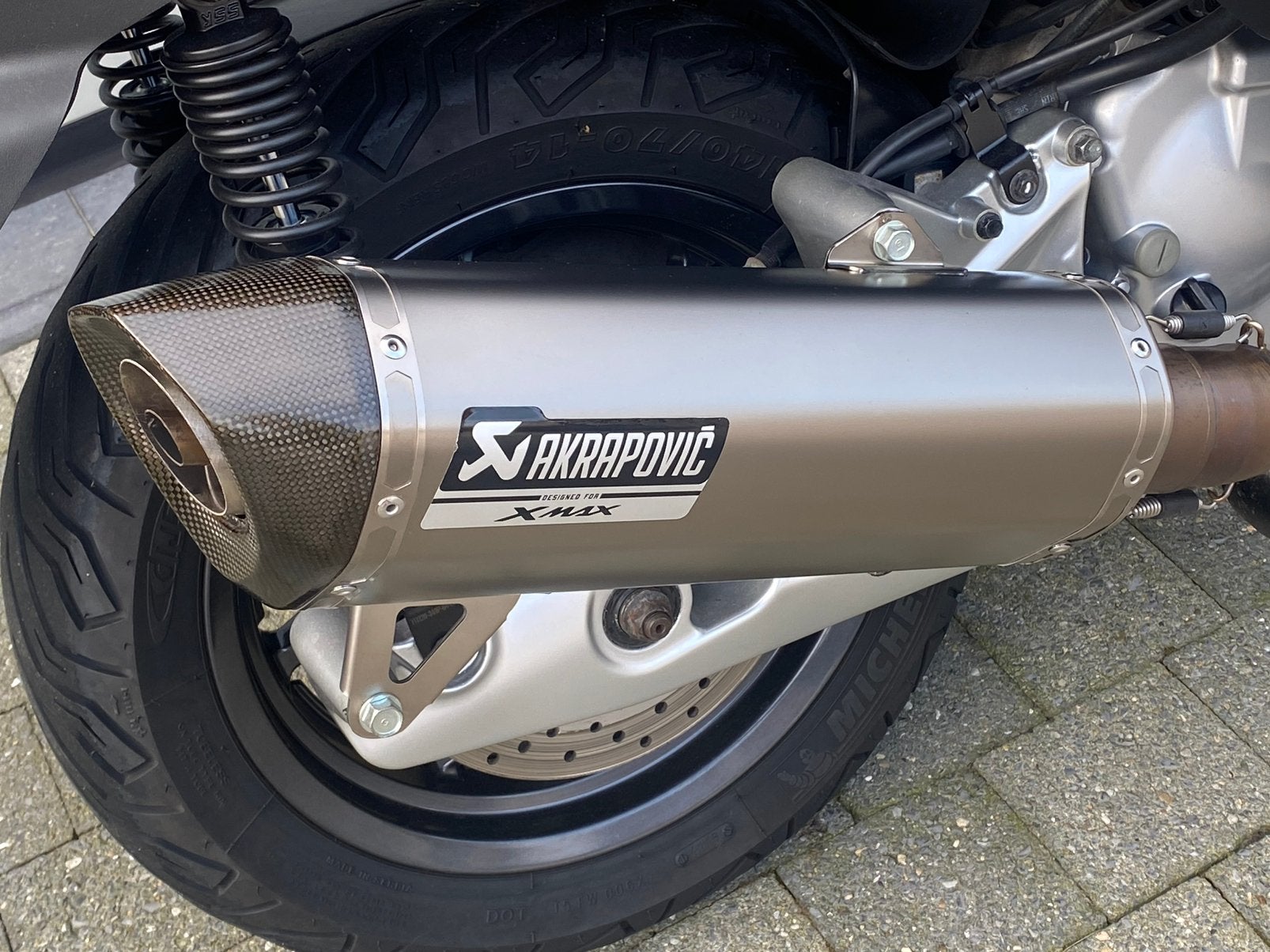 Akrapovic uitlaat Xmax 125, Motoren, Ophalen, Gebruikt