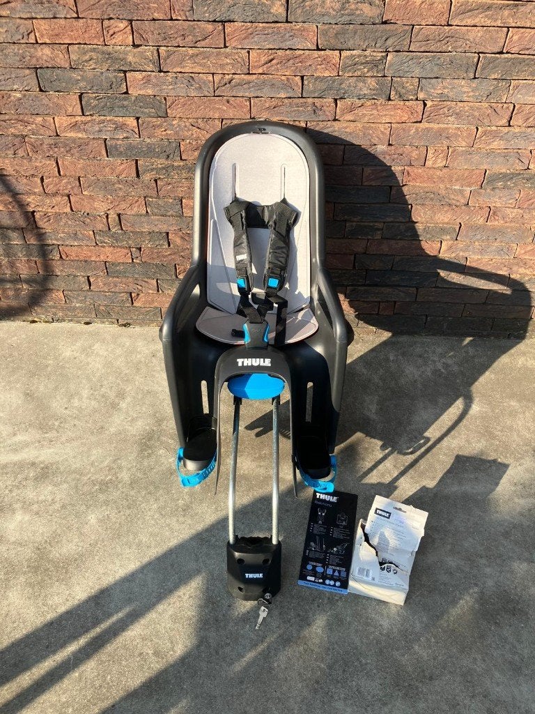 Thule fietsstoel met extra adapter, Ophalen, Achterzitje, Thule, Gebruikt