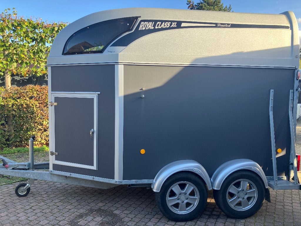 Atec Trailer, Ophalen, Zo goed als nieuw, Aluminium, 2-paards trailer