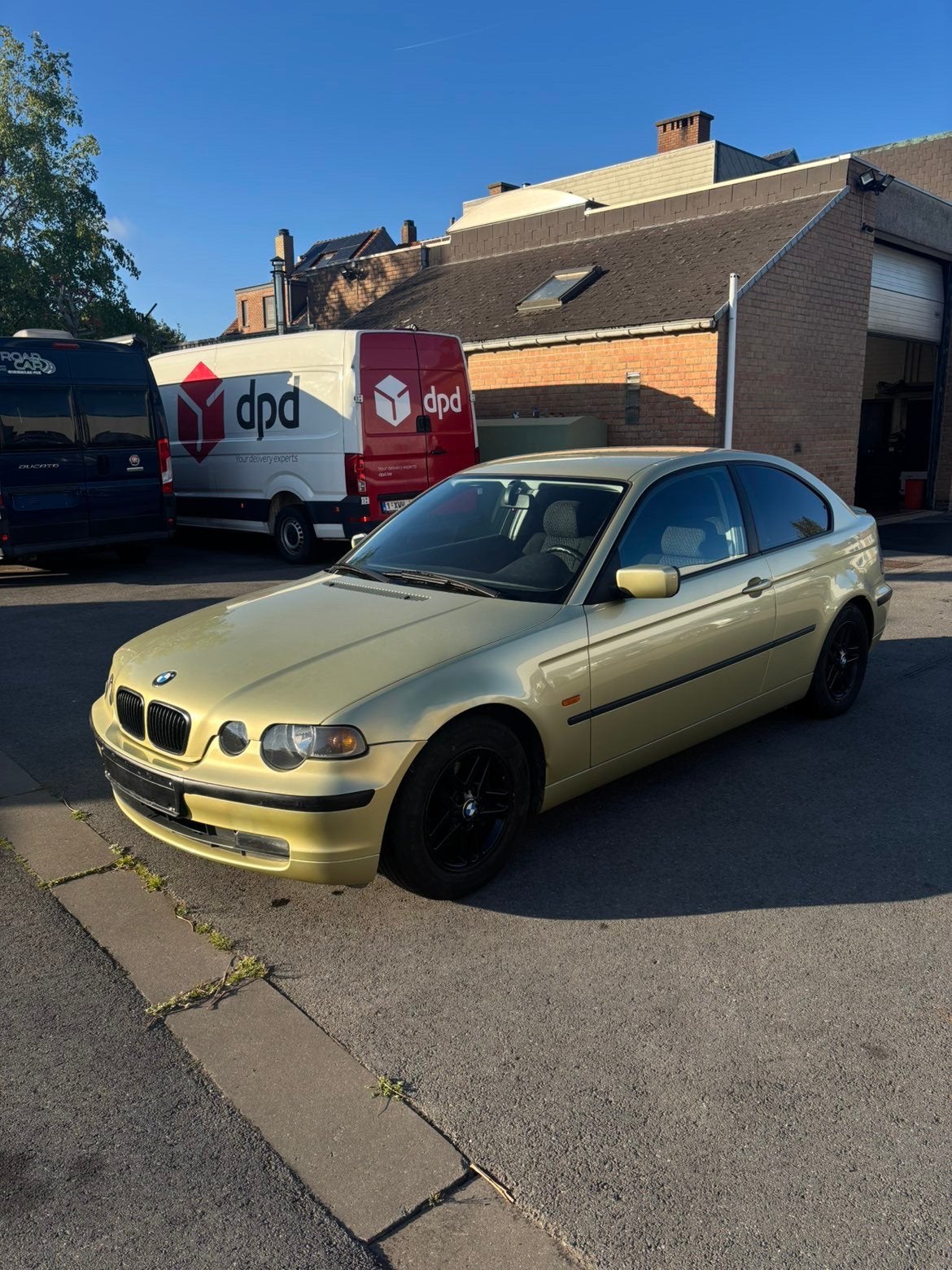 BMW E46 316ti 58000 km ! ! !, Achat, Phares antibrouillard, Particulier, Essence