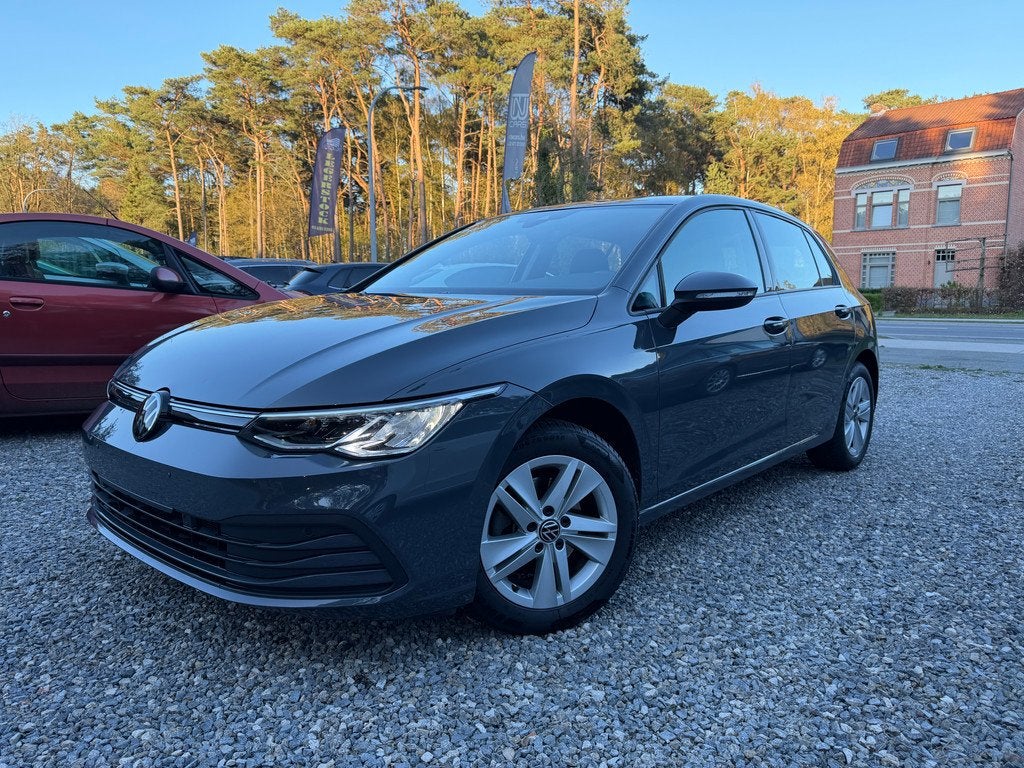 Volkswagen Golf eTSi Mild-Hybrid 1.0B+elektr '23 + 12M GARAN, Auto's, Volkswagen, Automaat, Stof, Gebruikt, Bedrijf