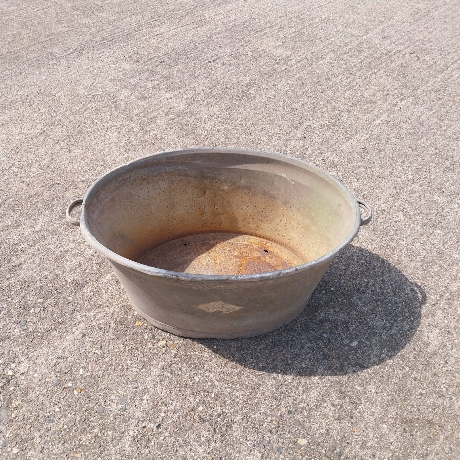 Oude zinken badkuip met handgrepen – €60 per stuk, Ophalen, ., ., Tuin