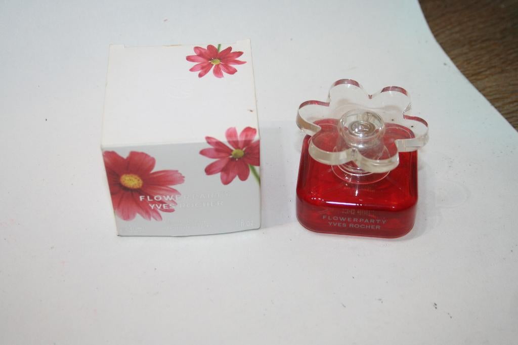 Yves Rocher  Flowerparty EdT 30 ml Neuf, emballage d'origine, Bijoux, Sacs & Beauté, Beauté | Parfums, Neuf, Enlèvement ou Envoi