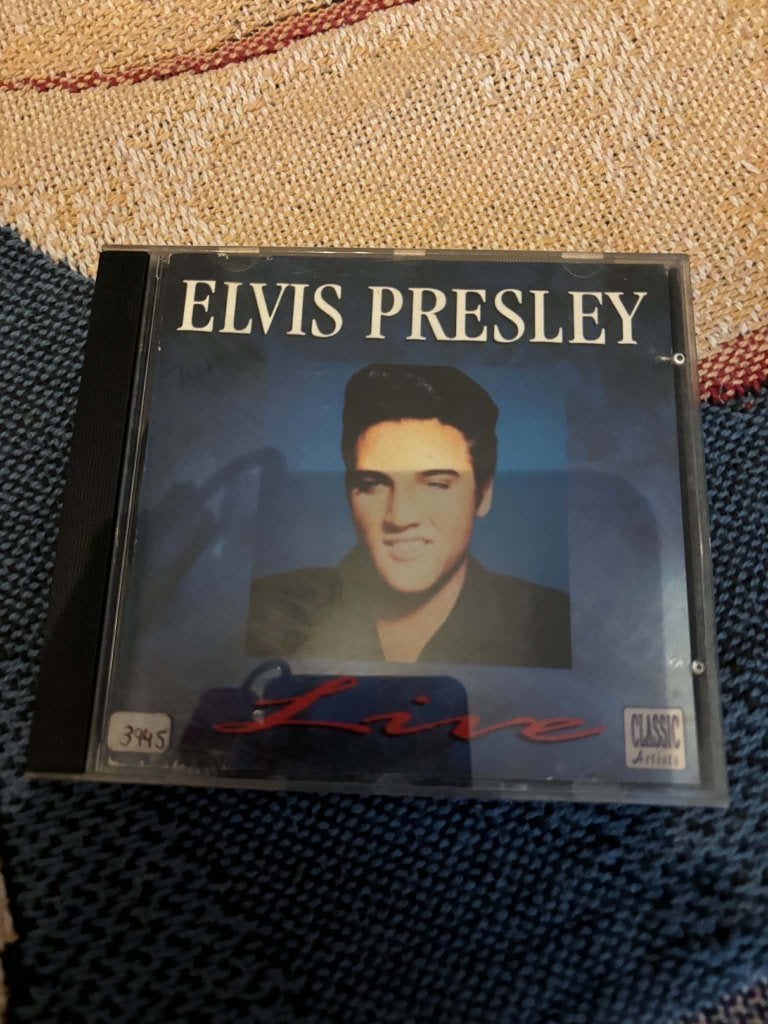 Elvis cd, Elvis presley live. Mag weg voor 2 euro., Ophalen of Verzenden, Zo goed als nieuw, Rock-'n-roll