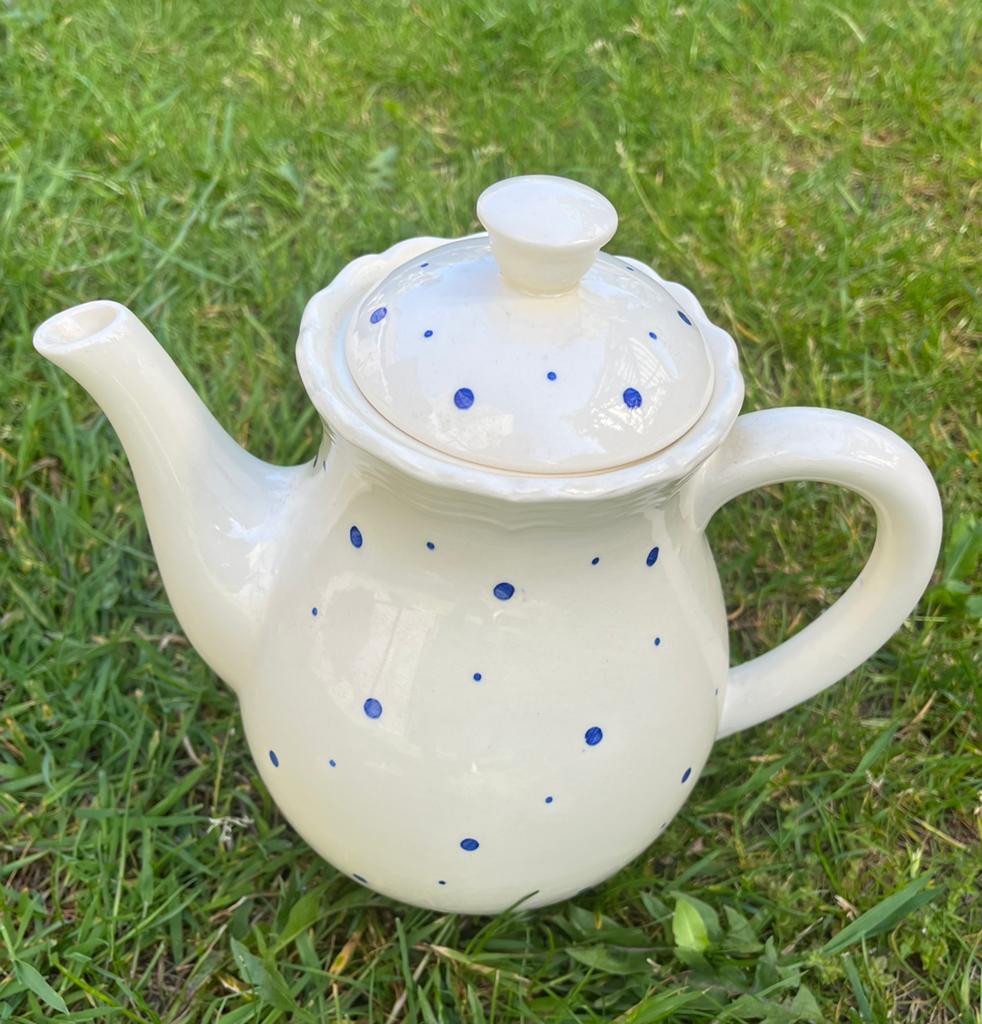 Vintage koffiekan ecru met blauwe stippen, Ophalen