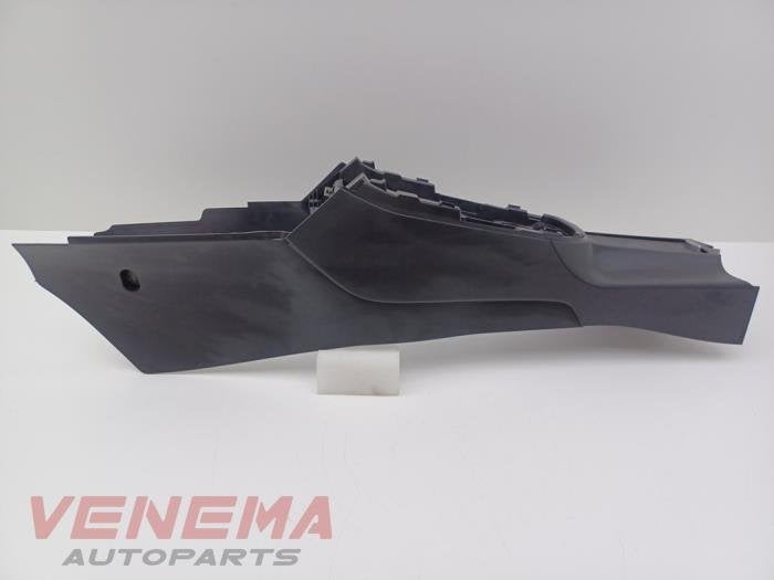 Middenconsoles van een Volkswagen Golf, Gebruikt, -, Volkswagen, -