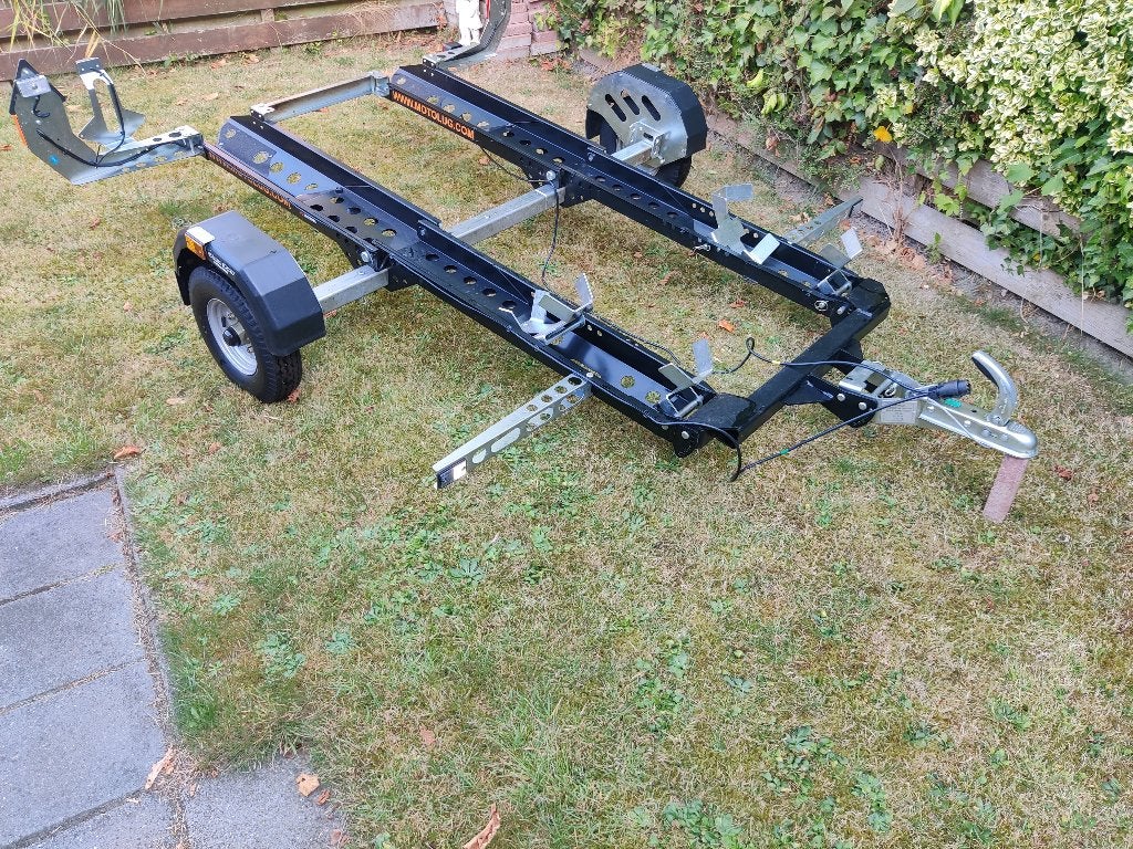 Motolug TE Twin pour 2 moteurs — NEUF non utilisé, Autos : Divers, Remorques, Enlèvement, Neuf