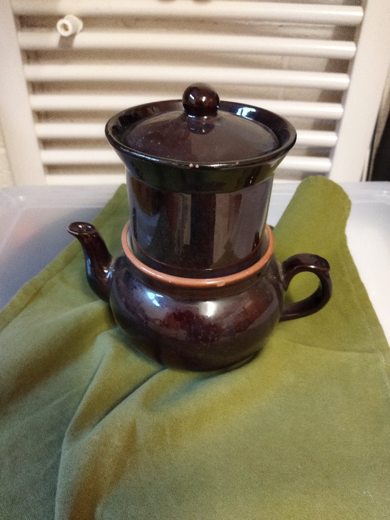 vintage bruine aardewerken koffiepot, Ophalen