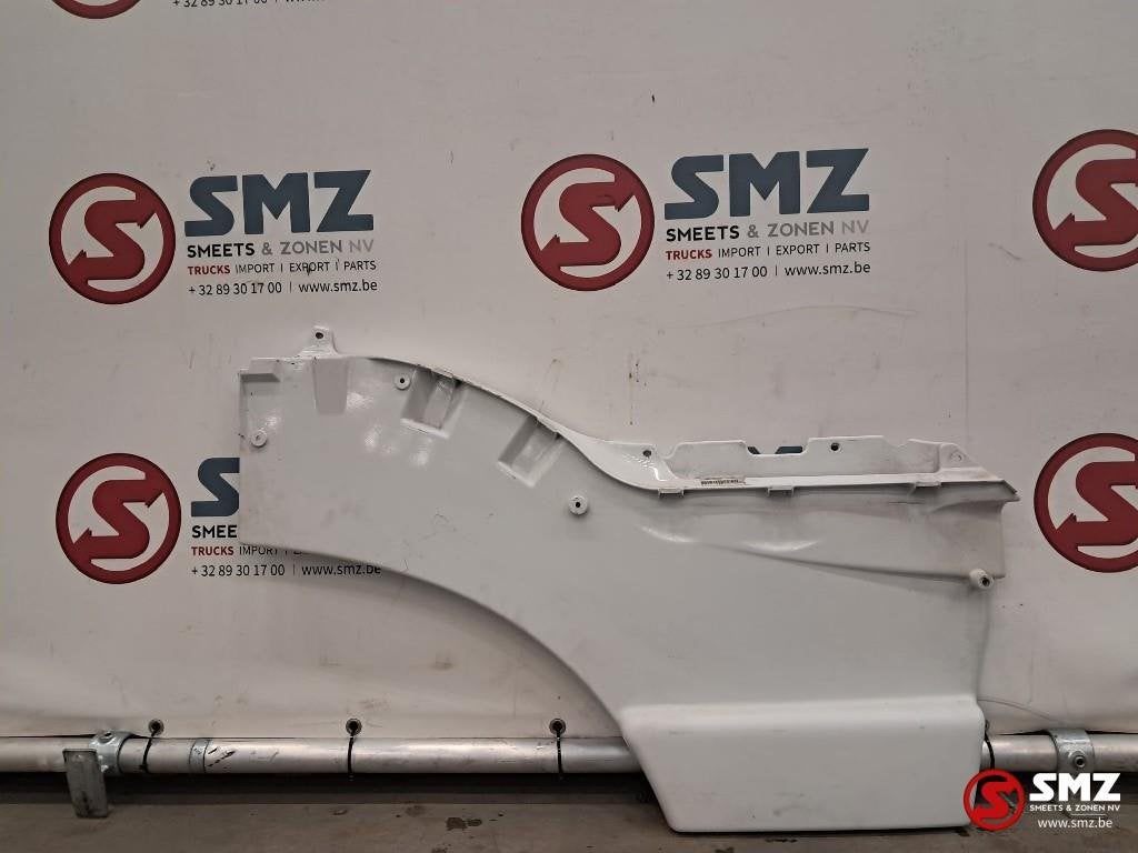Occ extension de porte droite Iveco, Utilisé, Iveco, Carrosserie et Tôlerie