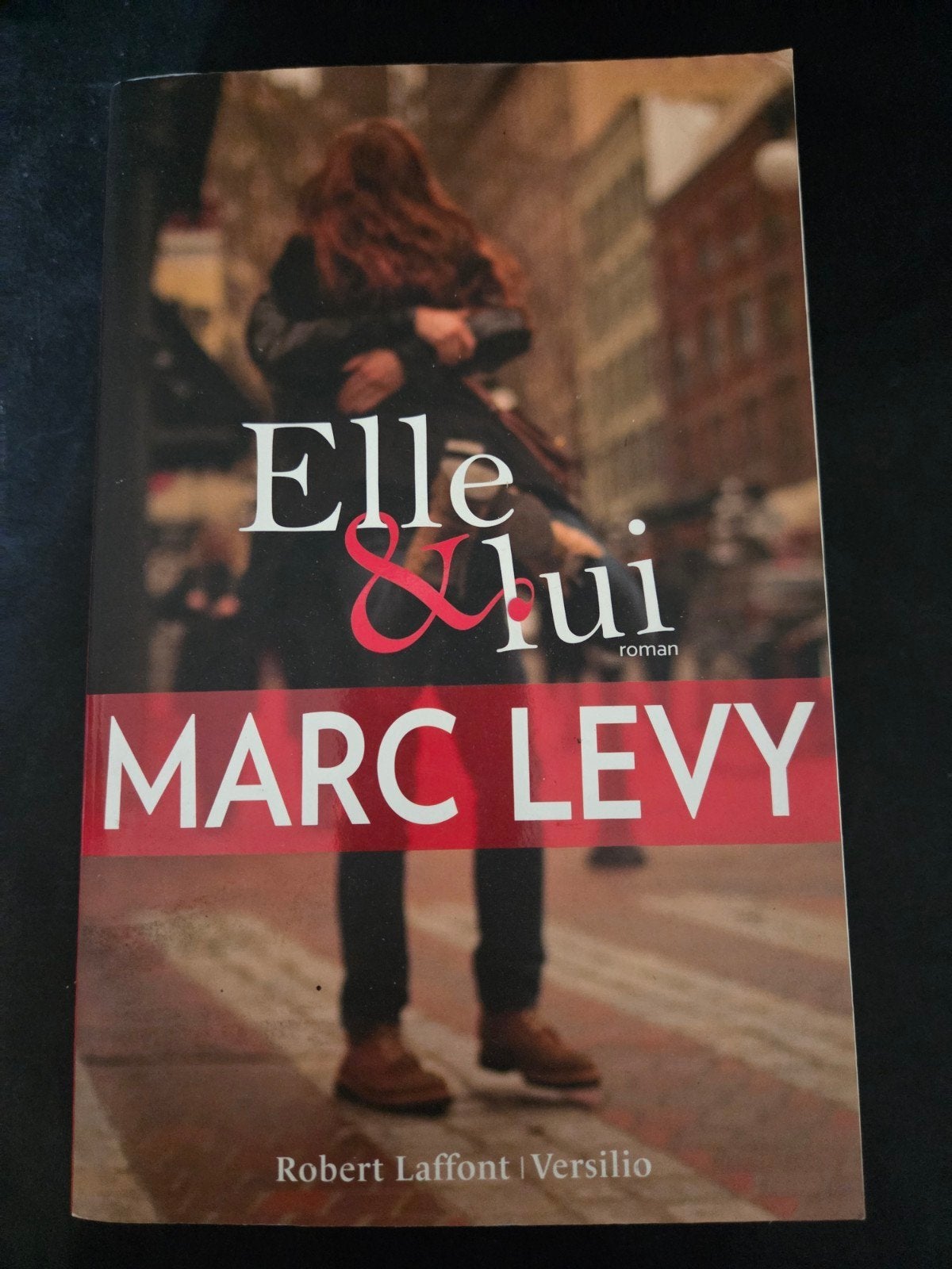 livre roman de MARC LEVY - ELLE & LUI, Enlèvement ou Envoi, MARC LEVY